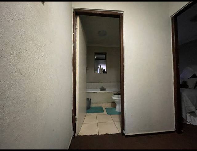 2 BEDROOM APARTMENT FOR SALE IN MONTCLAIR
